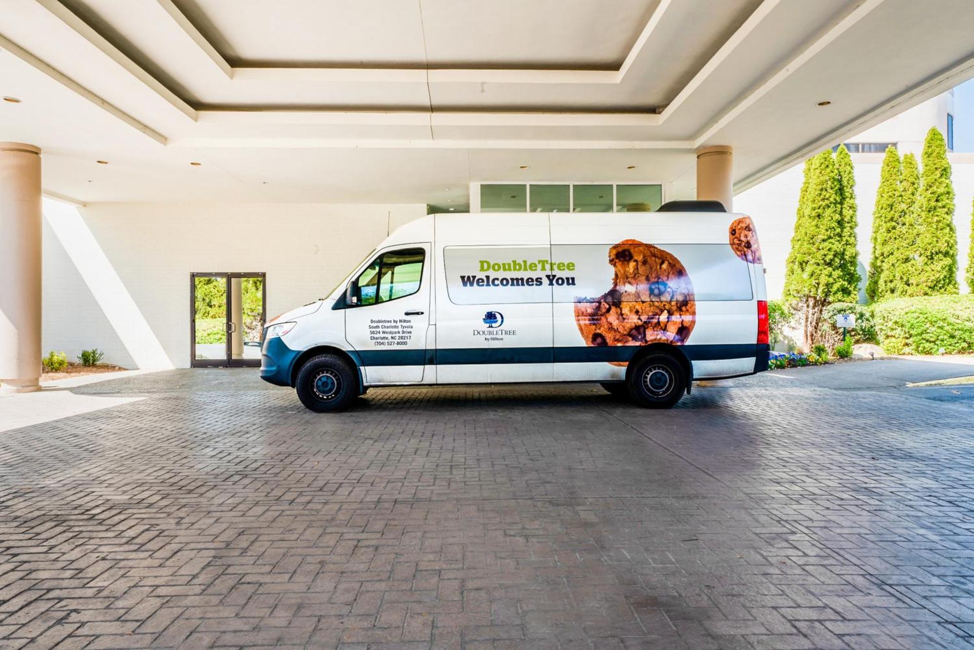 Doubletree By Hilton South Charlotte Tyvola Hotel Ngoại thất bức ảnh